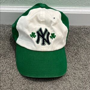 Genuine Merchandise Green and White NY Yankees Cap